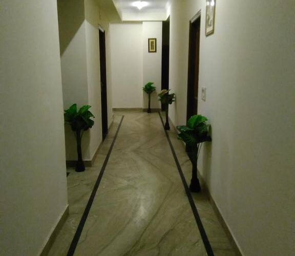 Hotel Cosy Tree Homes, Noida 2